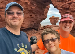 Bob Goyethche, Cathy Bobkowicz & son Simon of Montreal, QC (2016)